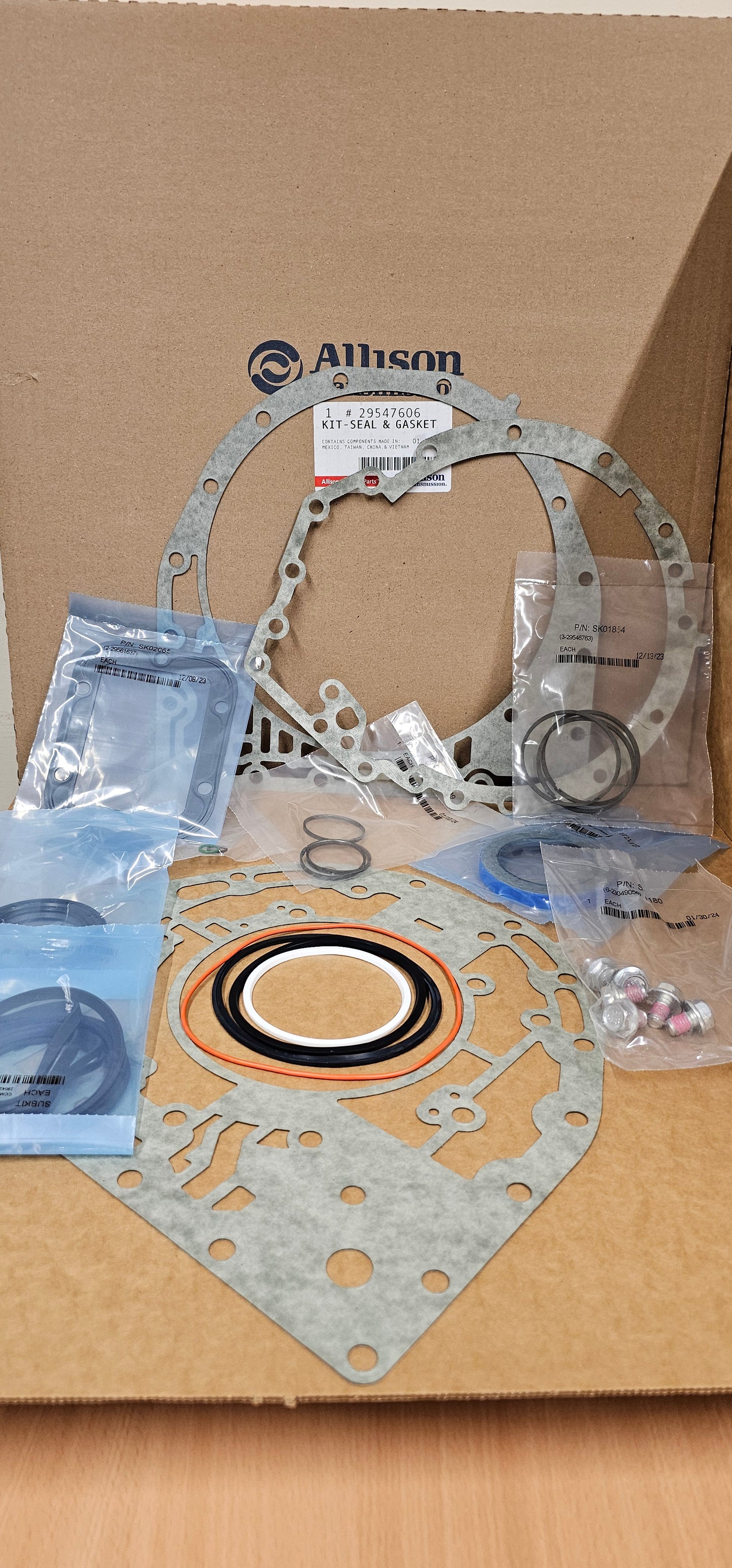 SERVICE GASKET KIT GENUINE ALLISON TRANSMISSION 29547606