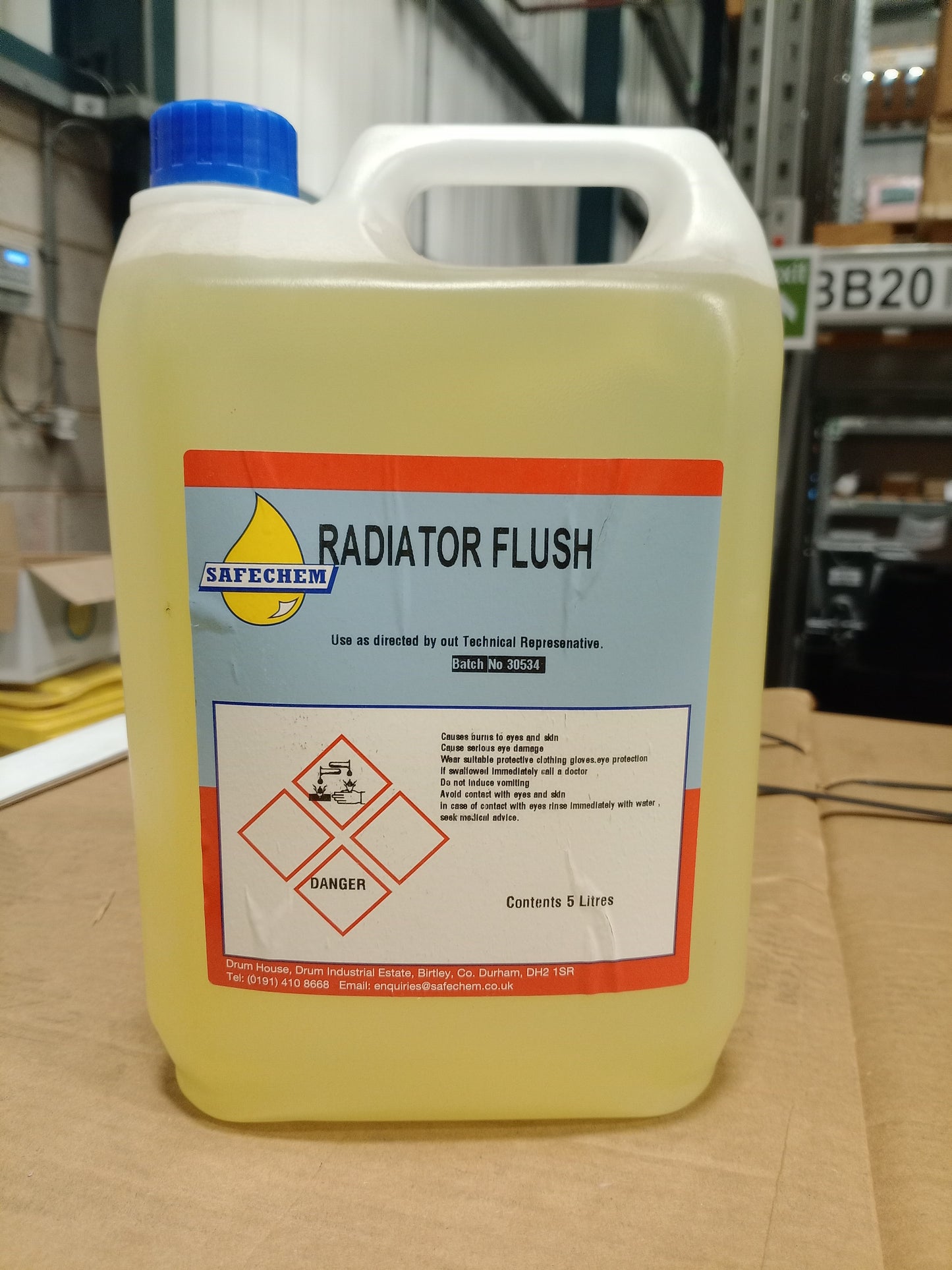 RADIATOR FLUSH SAFECHEM 5L -SUITABLE FOR ALL ON-ROAD & OFF-ROAD WATER COOLED ENGINES