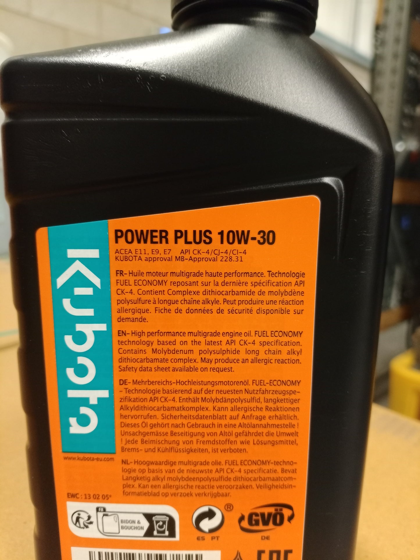 KUBOTA ENGINE OIL POWERPLUS 10W-30 1L W21UE07001