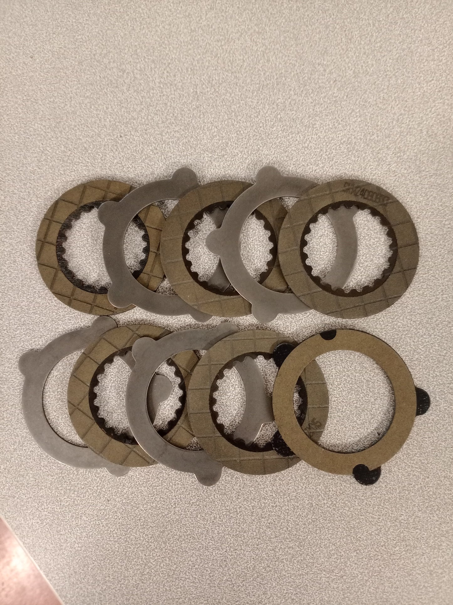 CLUTCH DISC KIT GENUINE DANA SPICER PARTS D111.0461001 / 111.04.610.01