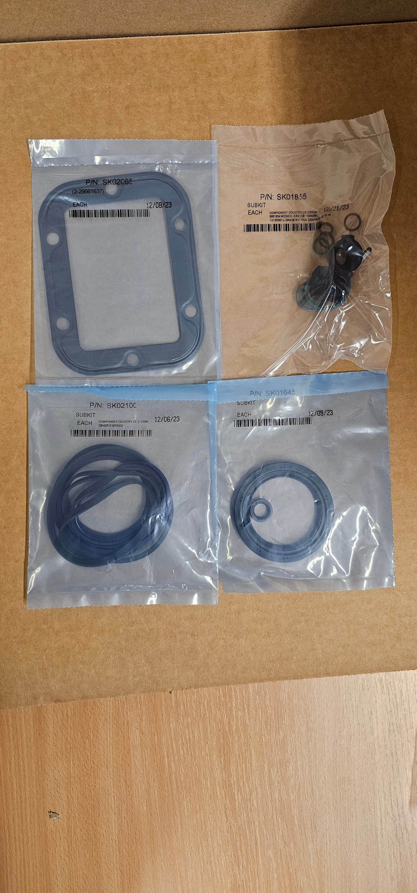 SERVICE GASKET KIT GENUINE ALLISON TRANSMISSION 29547606