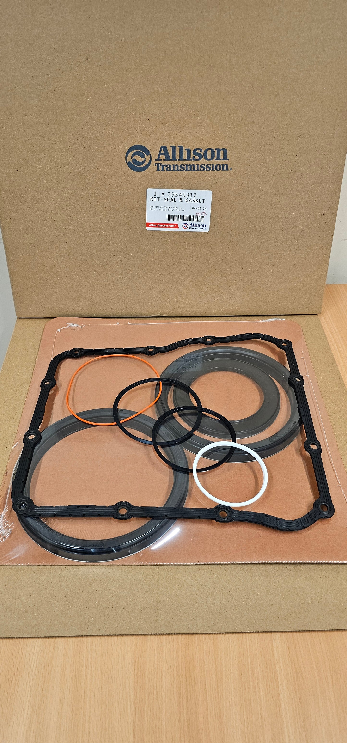 A/T SERVICE GASKET KIT GENUINE ALLISON TRANSMISSION 29545312