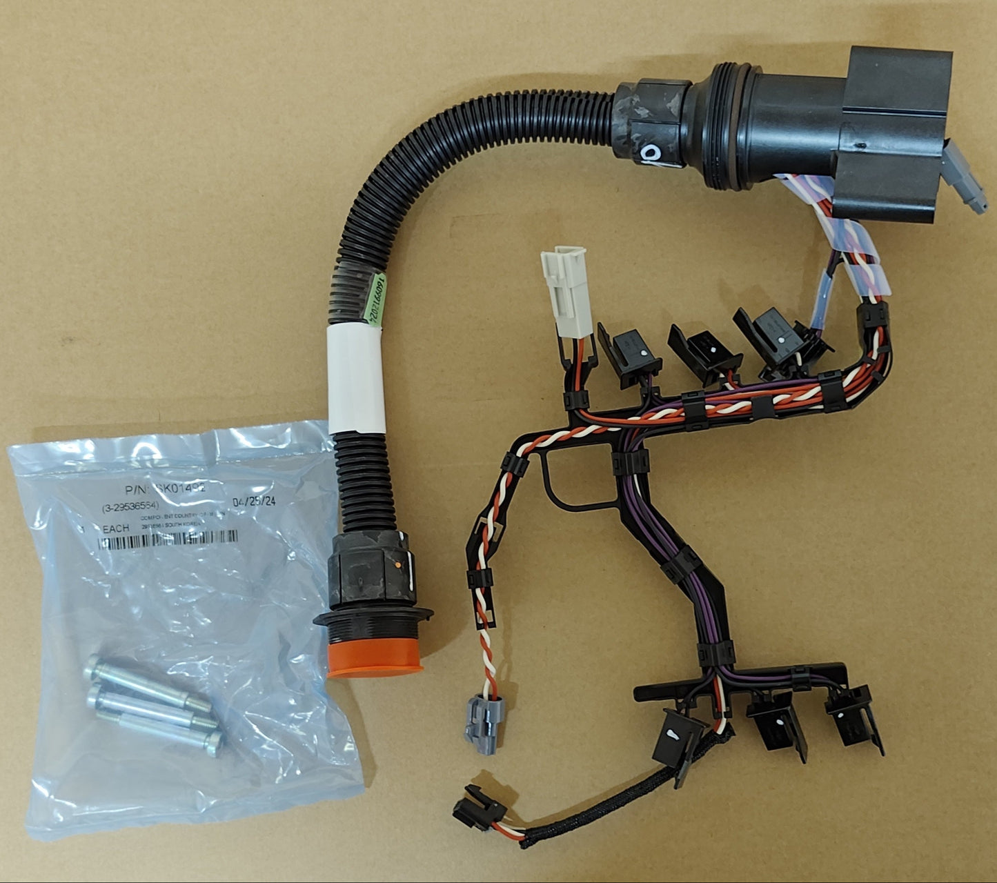 Control Valve TID3 Internal Wire Harness with Oil Level Sensor 29542681