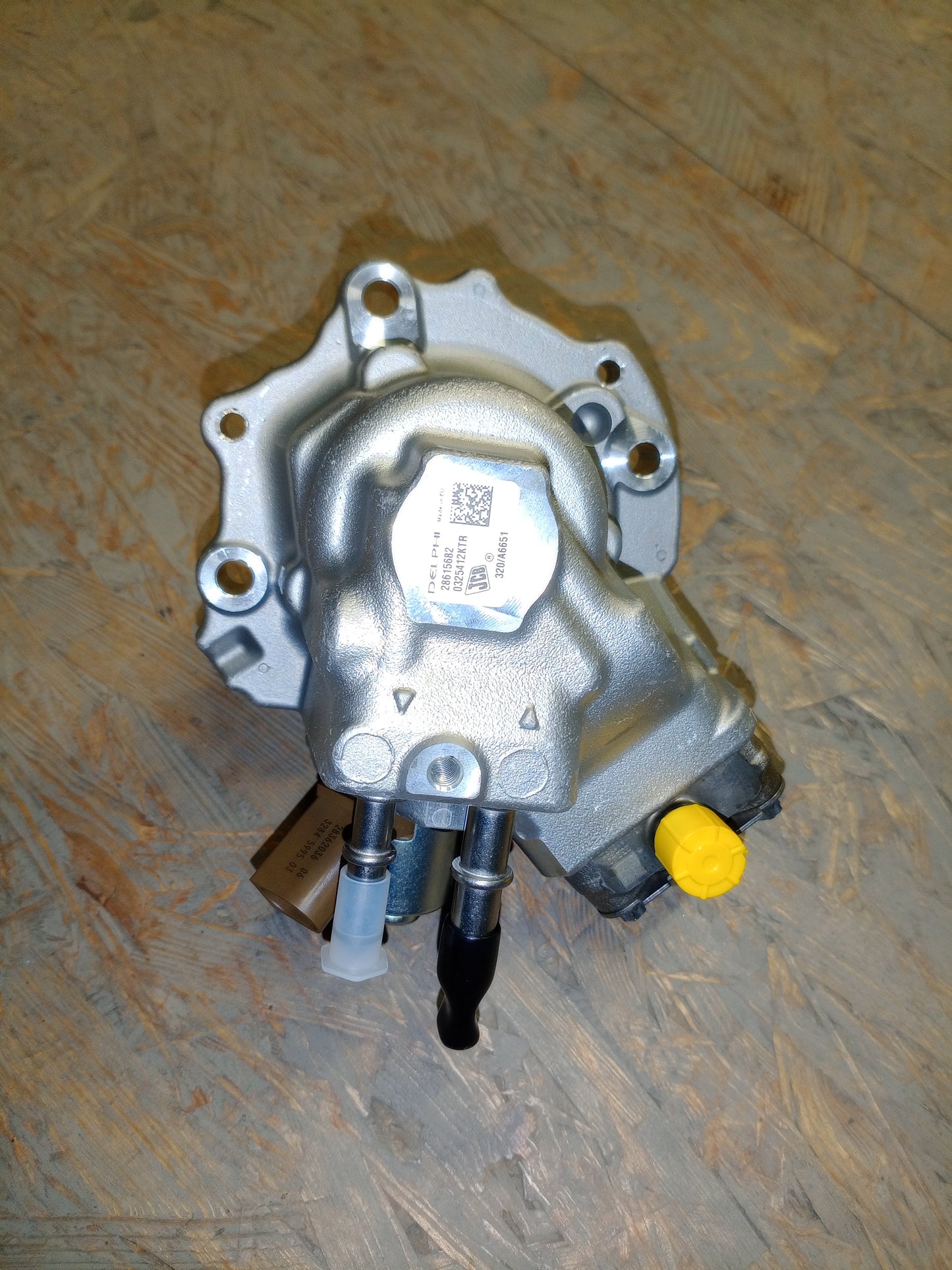 COMMON RAIL FUEL INJECTION PUMP GENUINE JCB PARTS 320/A6651