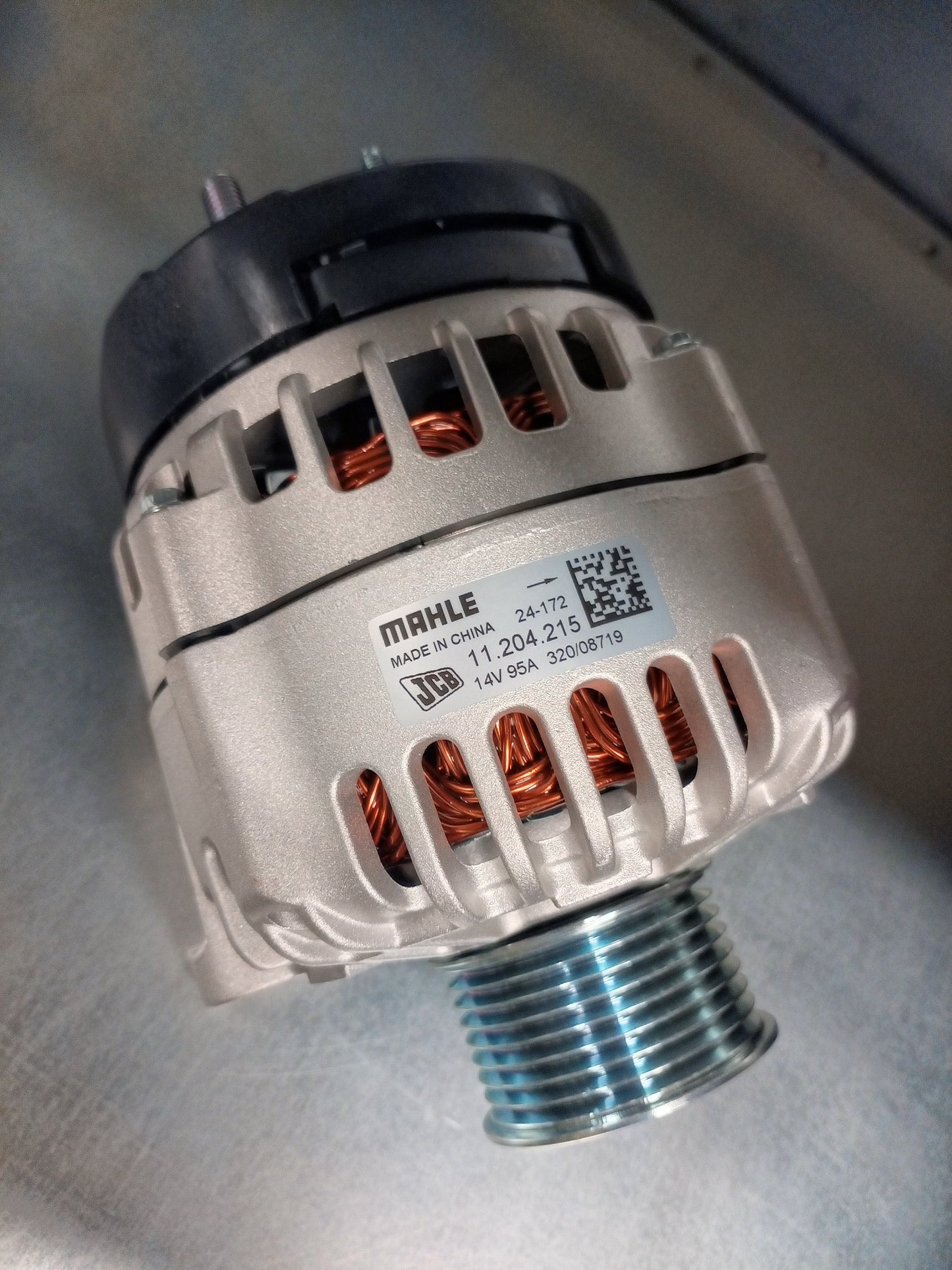 ALTENATOR GENUINE JCB PARTS 12V 95A 320/08719