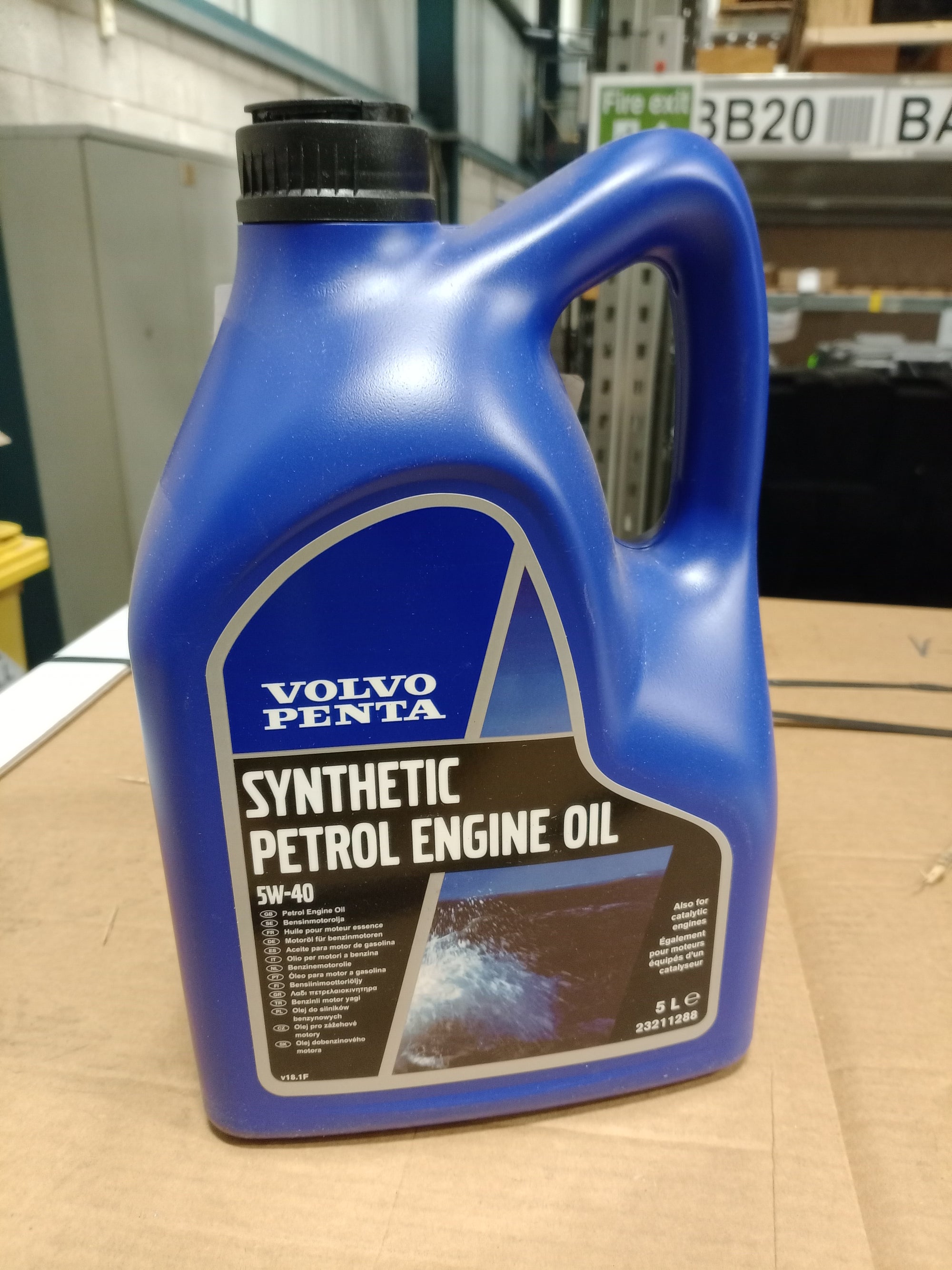 VOLVO PENTA SYNTHETIC PETROL ENGINE OIL SAE 5W-40 5L 23211288